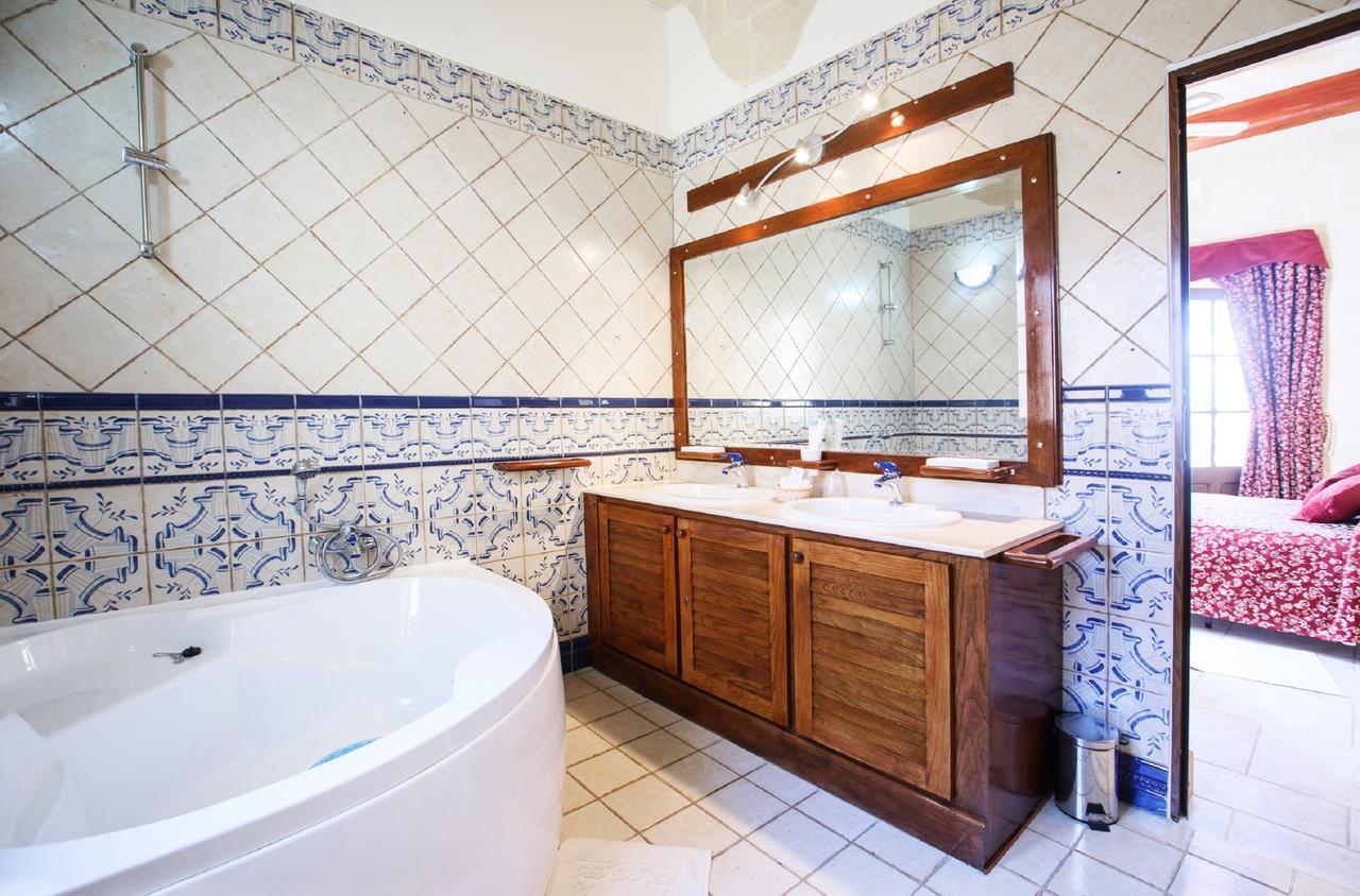 Bed and Breakfast L'Ghorfa Xagħra Exterior foto